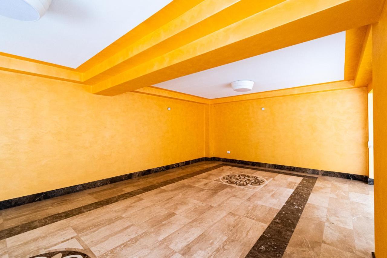 Nature Apartment - Minutes Away From The Old Town And Afi Mall Брашов Екстериор снимка